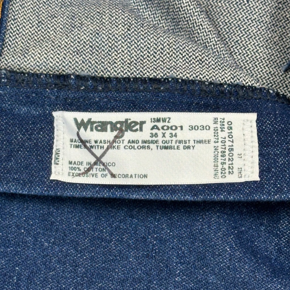 Wrangler Y2K 13MWZ Cowboy Cut Mens Jeans 36x34 Indigo Blue Straight Leg Denim - Picture 4 of 12